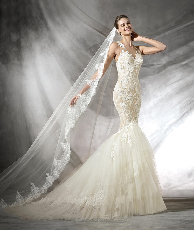 Pronovias